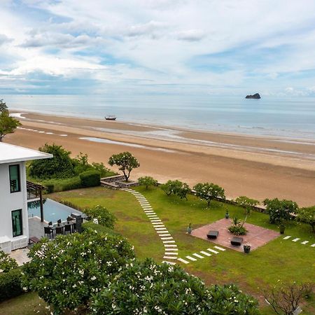 Beachfront Modern 4 Bedroom Pool Villa - Rv Hua Hin Ngoại thất bức ảnh
