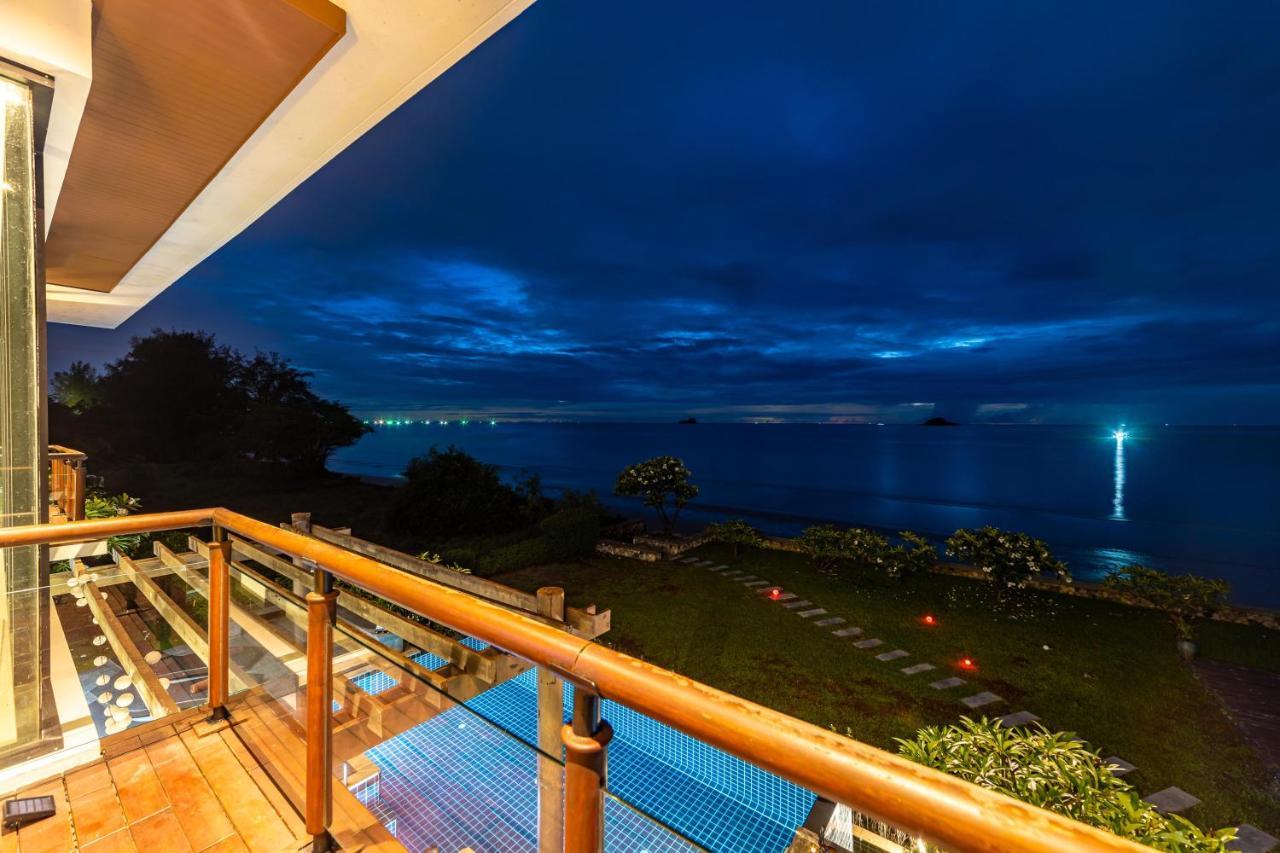 Beachfront Modern 4 Bedroom Pool Villa - Rv Hua Hin Ngoại thất bức ảnh