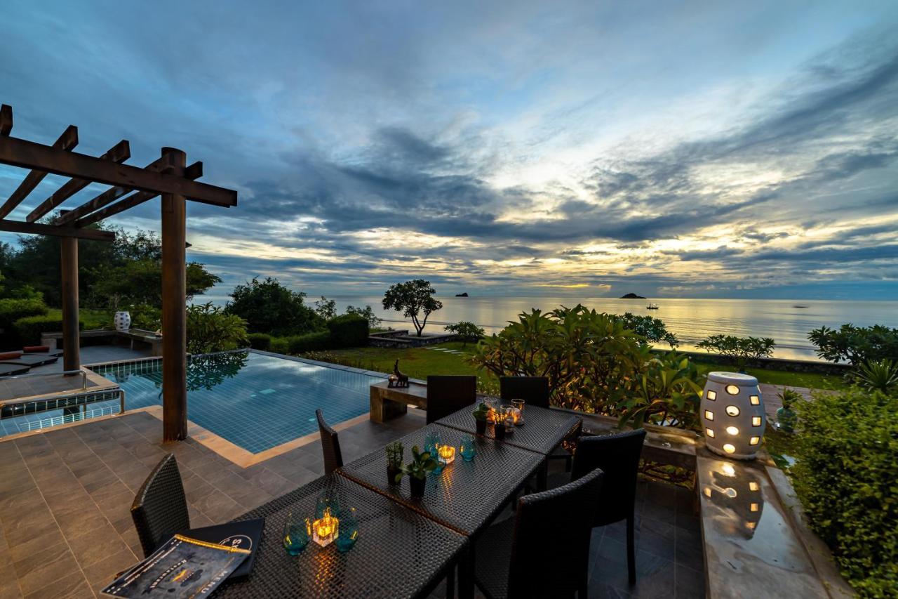 Beachfront Modern 4 Bedroom Pool Villa - Rv Hua Hin Ngoại thất bức ảnh