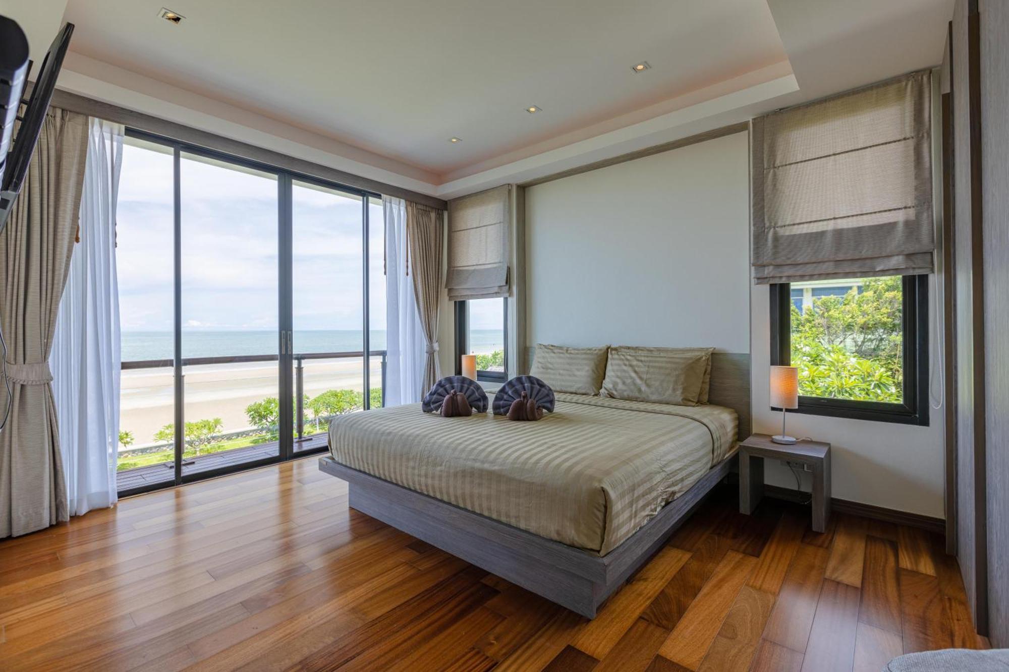 Beachfront Modern 4 Bedroom Pool Villa - Rv Hua Hin Ngoại thất bức ảnh